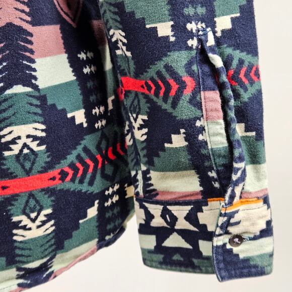 Woolrich Southwestern Print Flannel Button-Up Aztec Cotton Shirt | Women M - Picture 9 of 16